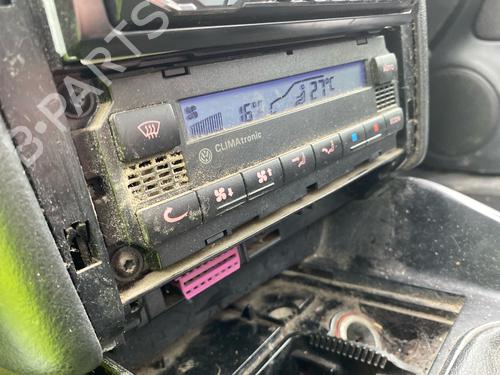 Used Climate control Climate control 34451072 34451072
