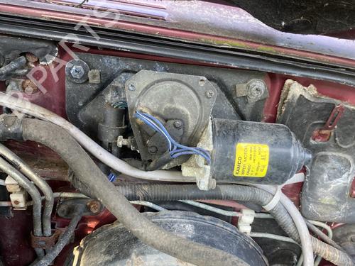 Used Front wiper motor Front wiper motor HYUNDAI GALLOPER II (JK-01) 3.0 V6 (141 hp) 33553309 33553309