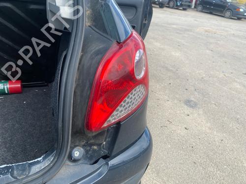 right-taillight-peugeot-206-2l_-2m_-2009-2010-2011-2012-2013-38876674 main image