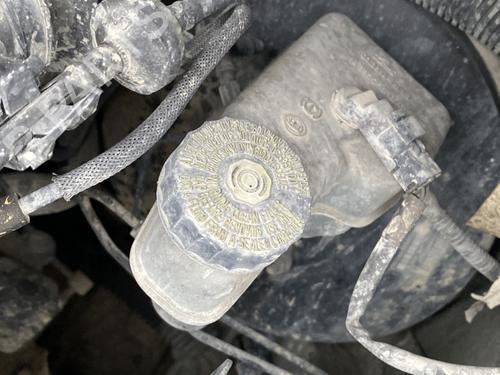 Used Brake master cylinder Brake master cylinder PEUGEOT EXPERT Van (VF3A_, VF3U_, VF3X_) 1.6 HDi 90 16V (90 hp) 31024879 31024879