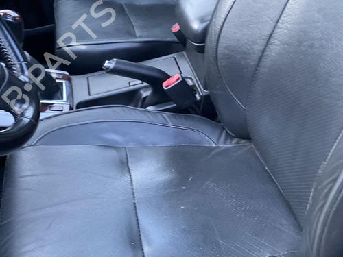 Left front seat SUZUKI GRAND VITARA II (JT, TE, TD) 1.9 DDiS All-wheel Drive (JT419, TD44, JB419WD, JB419XD,... | BP31908909C15