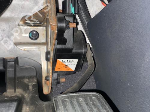 Used Pedal RENAULT KOLEOS I (HY_) 2.0 dCi 4x4 (HY0K) (150 hp) 31994719