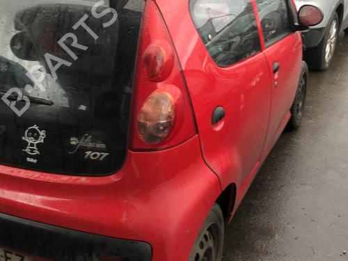 Front right door window PEUGEOT 107 (PM_, PN_) 1.0 | BP22117354C19 