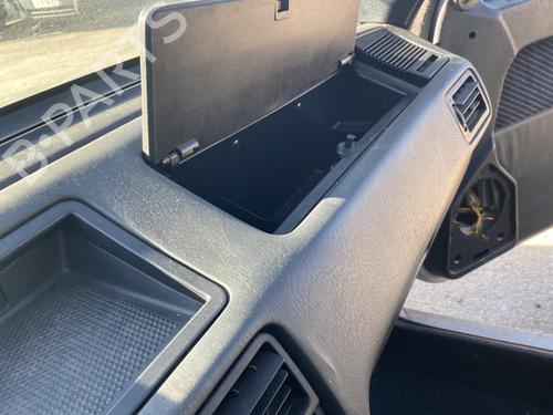 Used Dashboard CITROËN BX (XB-_) 19 D (69 hp) 29543473