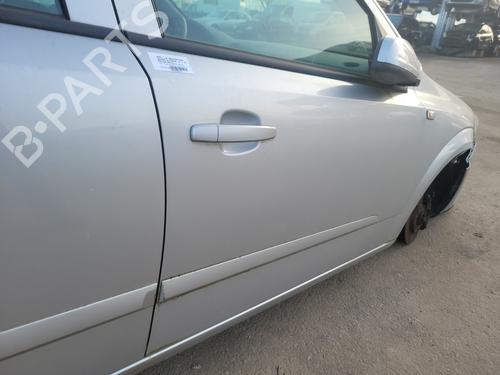 Right front door OPEL ASTRA H (A04) 1.4 (L48) | BP23785728C3