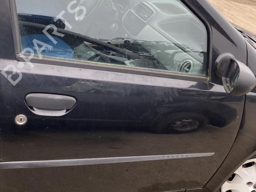 Used Right front door FIAT PUNTO (188_) 1.2 60 (188.030, .050, .130, .150, .230, .250) (60 hp) 23783593