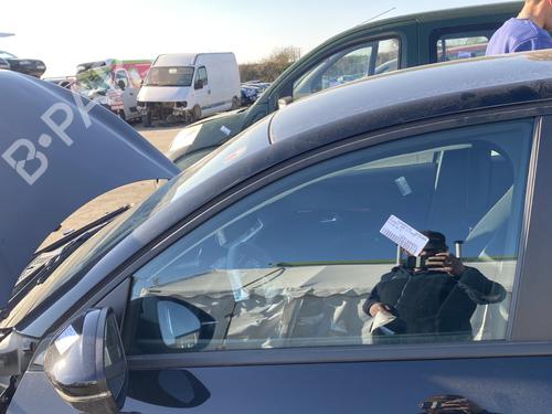 left-front-door-peugeot-208-ii-ub_-up_-uw_-uj_-2019-37749386 main image