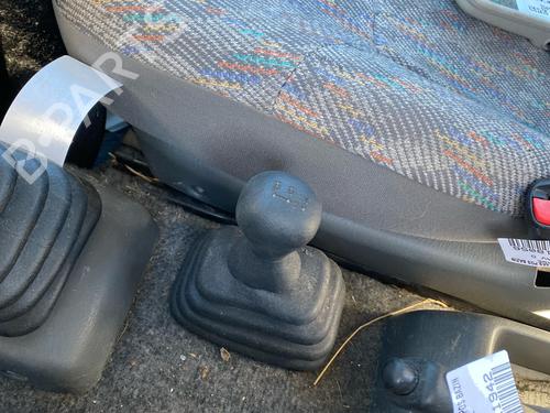 Used Transfer box Transfer box SUZUKI JIMNY Closed Off-Road Vehicle (SN) 1.3 16V 4WD (SN413, JB33) (80 hp) 39982651 39982651