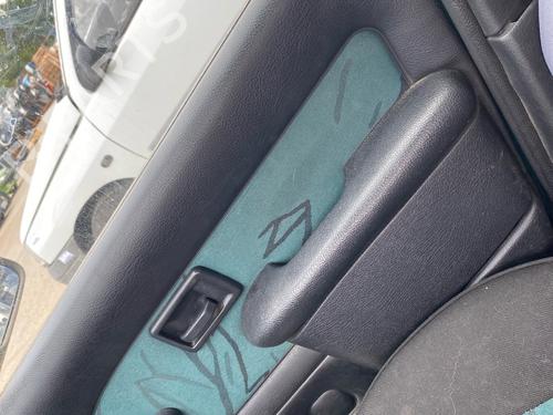 Used Front right panel Front right panel 37501322 37501322