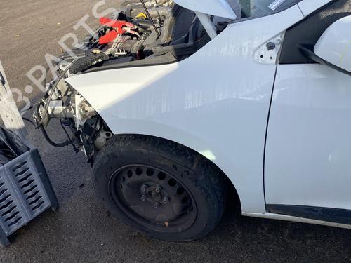 Używane Błotnik przedni lewy RENAULT MEGANE III Hatchback (BZ0/1_, B3_) 1.5 dCi (BZ09, BZ0D, BZ1W, BZ29, BZ14) (110 hp) 29893503