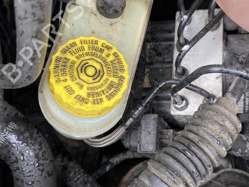 Used Brake master cylinder Brake master cylinder VW POLO III (6N1) 60 1.4 (60 hp) 33013677 33013677