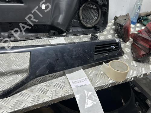 Middle console VW POLO VI (AW1, BZ1, AE1) 1.0 | BP22115229I22 - Image 3