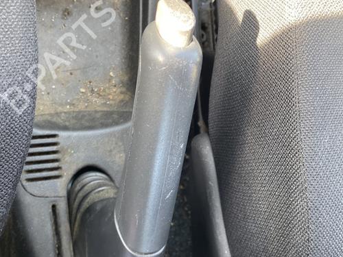 håndbremse FIAT PUNTO (188_) 1.9 JTD (86 hp) 33201131