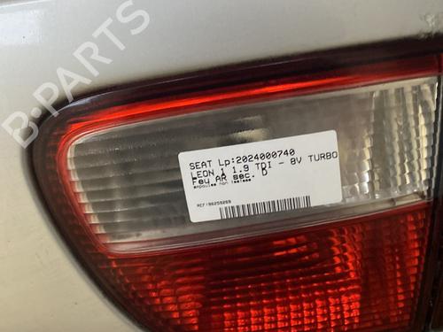 Used Right tailgate light SEAT LEON (1M1) 1.9 TDI (150 hp) 21487976