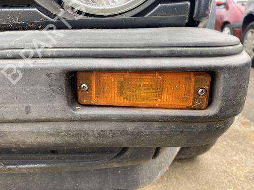 Używane Kierunkowskaz przedni lewy VW GOLF II (19E, 1G1) 1.6 TD (60 hp) 30683006