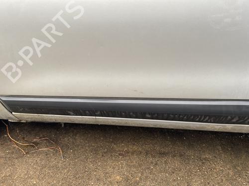 Używane Listwa drzwi DACIA LODGY (JS_) 1.5 dCi (JSMC, JSAF) (107 hp) 30793367