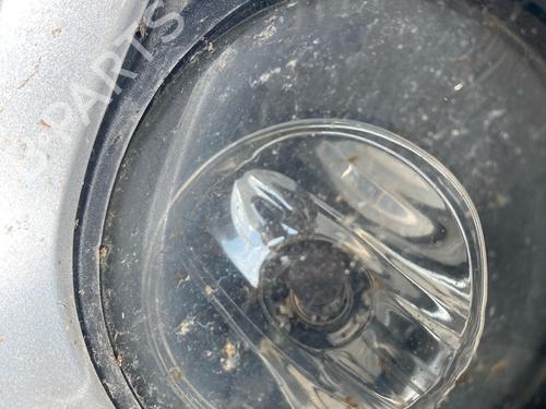Used Left front fog light Left front fog light 37611867 37611867