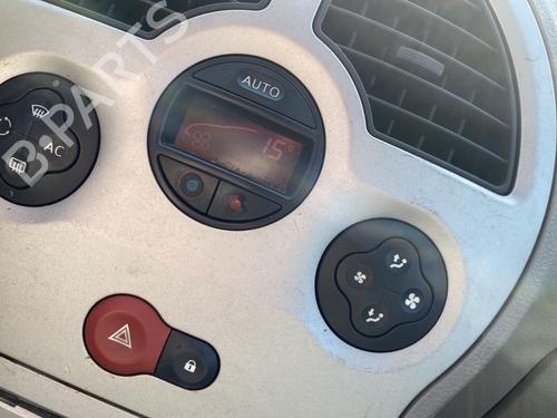 Used Climate control RENAULT MODUS / GRAND MODUS (F/JP0_) 1.4 (JP01, JP0J) (98 hp) 27884382