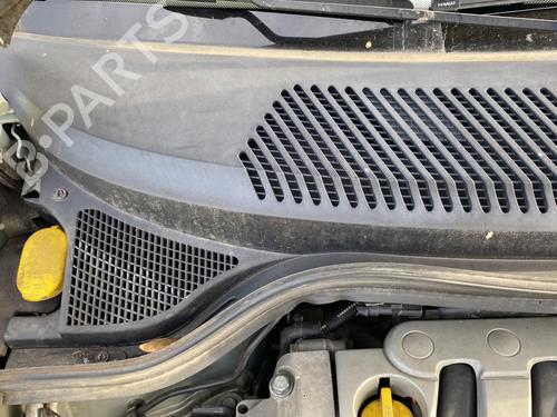 Used Scuttle panel Scuttle panel RENAULT SCÉNIC I MPV (JA0/1_, FA0_) 1.6 (JA00, JA16, JA15, JA19, JA1V, JA2B, JA2C, JA0B,... (107 hp) 30133082 30133082