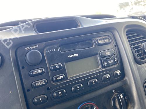 radio-ford-transit-platformchassis-fm_-_-fn_-_-2000-2001-2002-2003-2004-2005-2006-27358626 main image