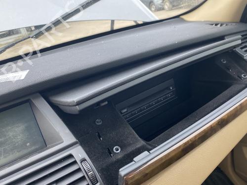 Handskerum BMW X5 (E70) | BP33832464C95 - Image 2