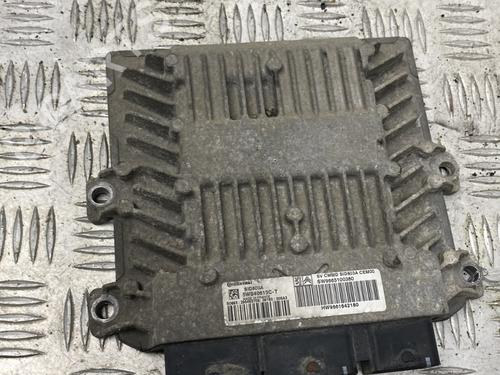 Used Engine control unit (ECU) FIAT SCUDO Bus (270_, 272_) 2.0 D Multijet (120 hp) 29868185