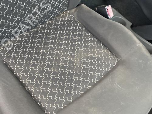 BP30061828C16 main image