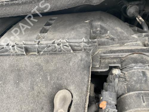 Used Air filter box PEUGEOT 2008 I (CU_) 1.6 HDi (92 hp) 31981183