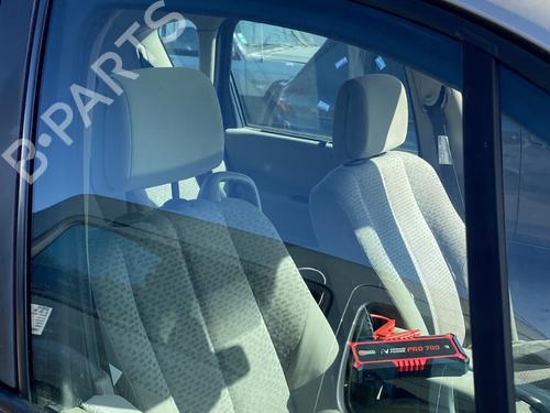 front-right-door-window-renault-scenic-ii-jm01_-2003-2004-2005-2006-2007-2008-2009-2010-32711991 main image