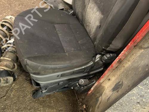 Left front seat PEUGEOT BOXER Van | BP37651747C15 - Image 3