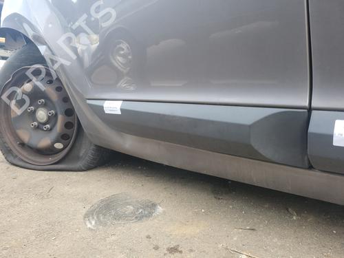 Used Door moulding trim RENAULT MEGANE III Hatchback (BZ0/1_, B3_) 1.5 dCi (86 hp) 23785603