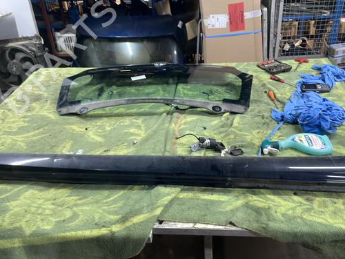 Venstre sidekjole MERCEDES-BENZ A-CLASS (W176) A 180 CDI / d (176.012) (109 hp) 31977700