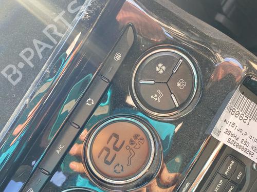climate-control-citroen-ds3-sa_-2009-2010-2011-2012-2013-2014-2015-2016-37035296 main image
