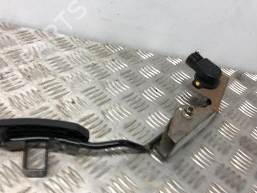 Used Electronic module NISSAN X-TRAIL I (T30) 2.2 dCi 4x4 (136 hp) 22117088
