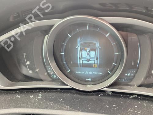Used Instrument cluster VOLVO V40 Hatchback (525) D3 (150 hp) 26496513