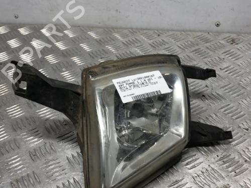 Used Right front fog light PEUGEOT 407 (6D_) 1.6 HDi 110 (6D9HZC, 6D9HYC) (109 hp) 22125769