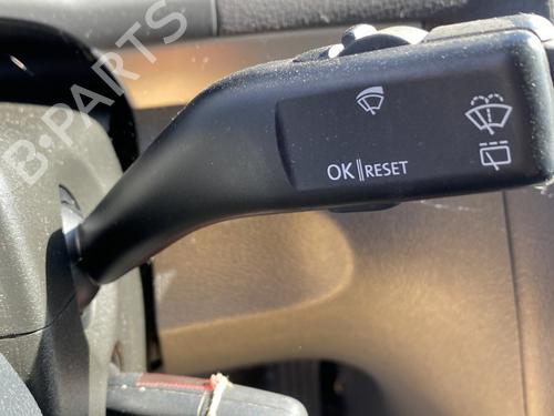 Used Steering column stalk VW TOURAN (1T1, 1T2) 2.0 TDI (140 hp) 28601816