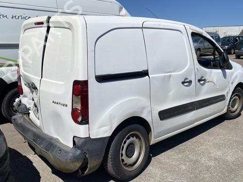 Dashboard PEUGEOT PARTNER Box Body/MPV 1.6 BlueHDi 100 | BP29142823C46 