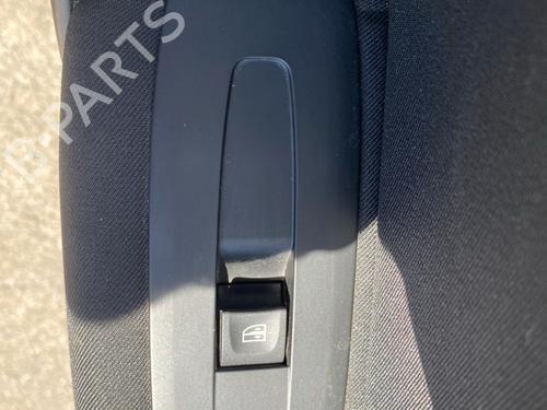 Right front window switch RENAULT MEGANE IV Grandtour (K9A/M/N_) 1.3 TCe 115 (K9N9) | BP38236118I26 - Image 3