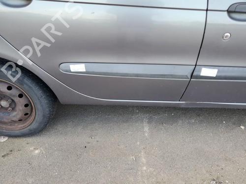 Dørliste RENAULT SCÉNIC I MPV (JA0/1_, FA0_) 1.6 (JA00, JA16, JA15, JA19, JA1V, JA2B, JA2C, JA0B,... (107 hp) 22117756