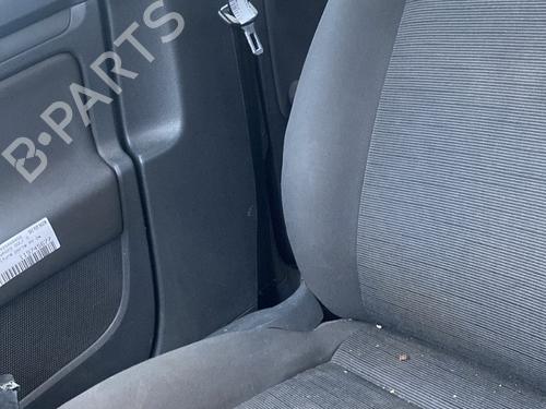 Stol høyre foran VW GOLF V (1K1) 1.9 TDI (105 hp) 31859818