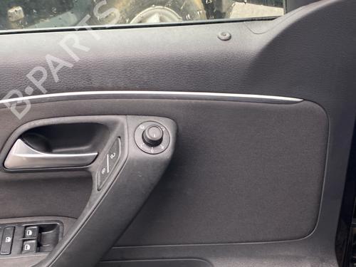 Venstre frontpanel VW POLO V (6R1, 6C1) 1.4 TDI | BP29611655C58 