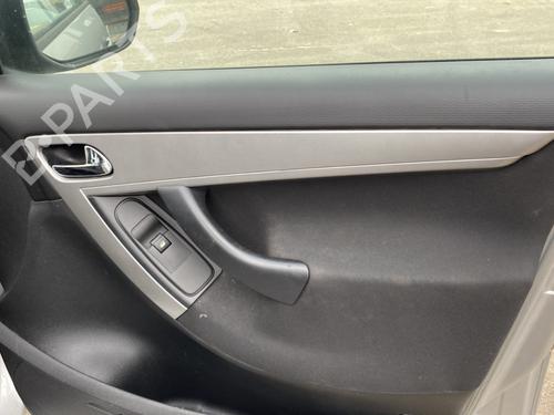 Høyre frontpanel CITROËN C4 Picasso I MPV (UD_) 1.6 HDi | BP29330308C59 
