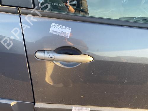 Right front door RENAULT GRAND SCÉNIC II (JM0/1_) 2.0 dCi (JM1K) | BP30183650C3