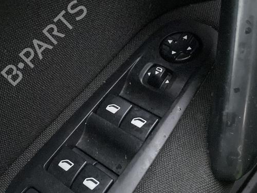 Left front window switch PEUGEOT 308 II (LB_, LP_, LW_, LH_, L3_) 1.6 BlueHDi 120 | BP32347644I27