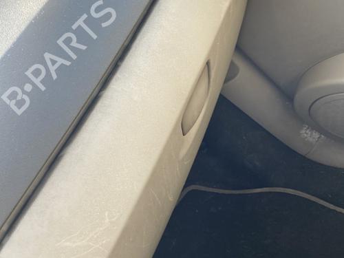 Used Glove box Glove box RENAULT SCÉNIC II (JM0/1_) 1.5 dCi (JM02, JM13) (101 hp) 32711993 32711993