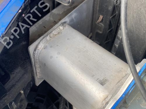 Used Front bumper reinforcement Front bumper reinforcement 31114409 31114409