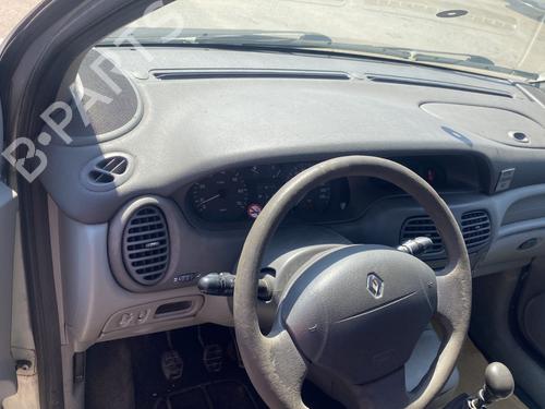 Used Dashboard Dashboard RENAULT SCÉNIC I MPV (JA0/1_, FA0_) 1.9 dCi (JA05, JA1F) (102 hp) 26893069 26893069