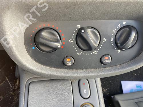 Used Climate control Climate control 24978005 24978005
