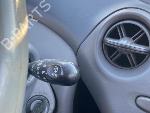 Used Steering column stalk Steering column stalk TOYOTA YARIS (_P1_) 1.4 D-4D (NLP10_, NLP10R) (75 hp) 33553380 33553380